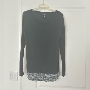 GAP Women’s Navy Blue Sweatshirt with Layered Polka Dot Hem,Size L,Preowned.